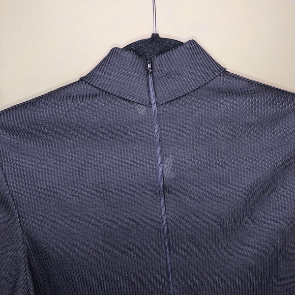 Vintage 70s Black mesh knit black turtleneck - Picture 3 of 4